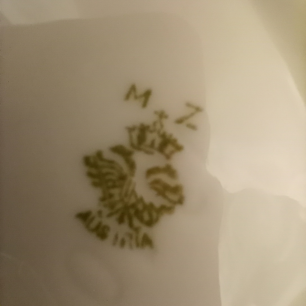 Moritz Zdekauer Porcelain Lidded Bowl - Picture 4 of 15